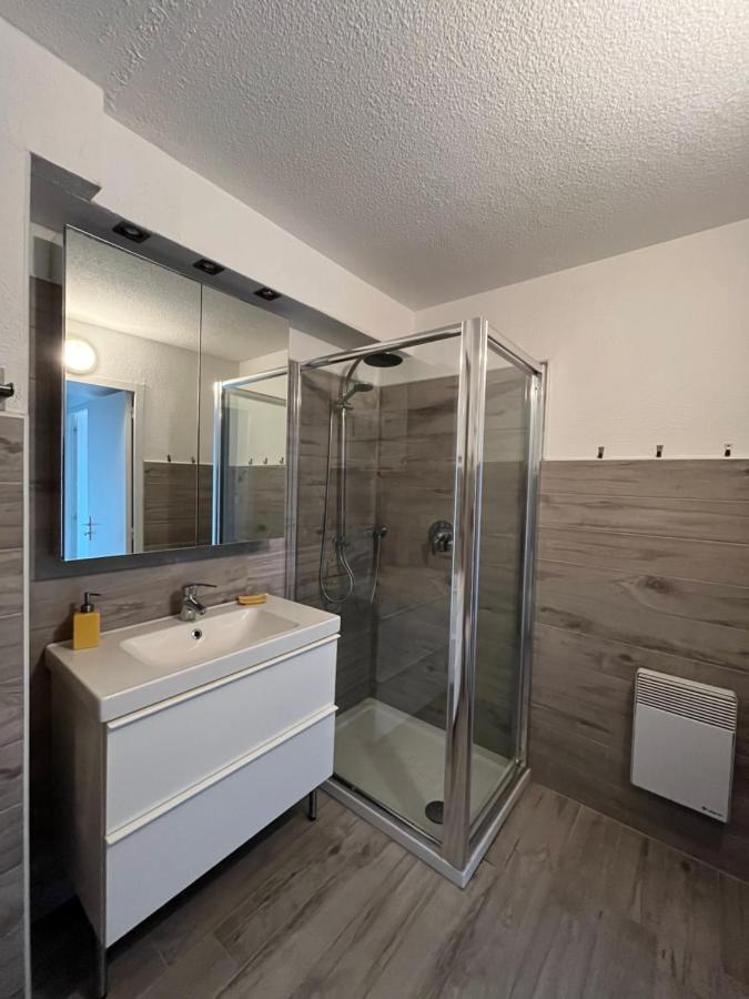 Appartement Avec Vue Mer Et Piscine Théoule-sur-Mer Eksteriør bilde