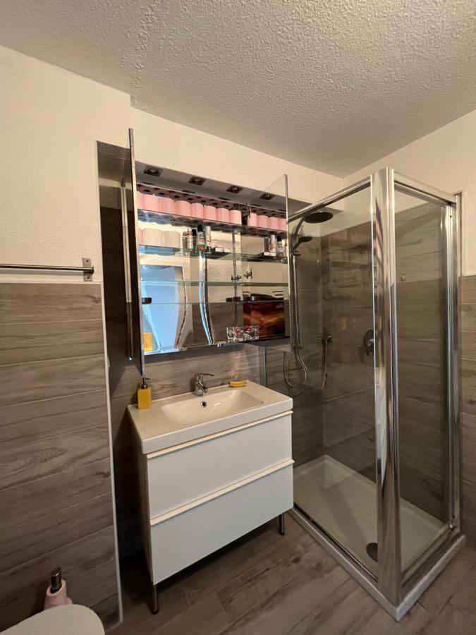 Appartement Avec Vue Mer Et Piscine Théoule-sur-Mer Eksteriør bilde